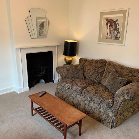 Appartement High Street Flat à Sherborne  Extérieur photo